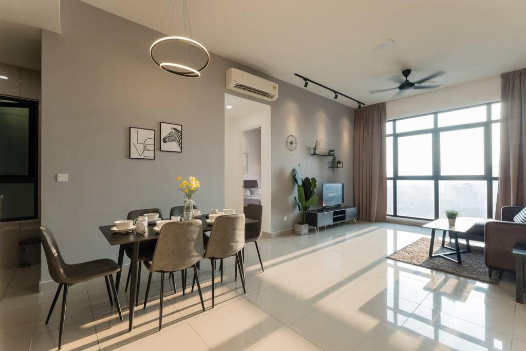 Conezion Residence Putrajaya 3Br6Pax Ioi City Mall Dış mekan fotoğraf