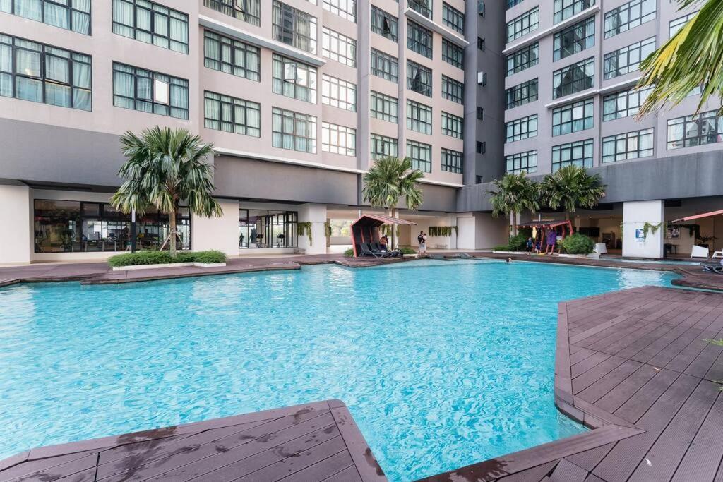 Conezion Residence Putrajaya 3Br6Pax Ioi City Mall Dış mekan fotoğraf