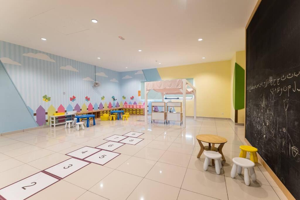 Conezion Residence Putrajaya 3Br6Pax Ioi City Mall Dış mekan fotoğraf